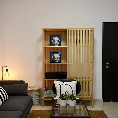 Apartment Renovated Property In Chloraka Klorakas