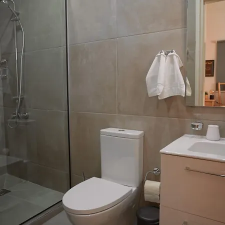 Renovated Property In Chloraka * Klorakas